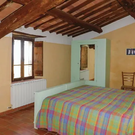 Five-bedroom Holiday In Piegaro -pg- Hébergement de vacances