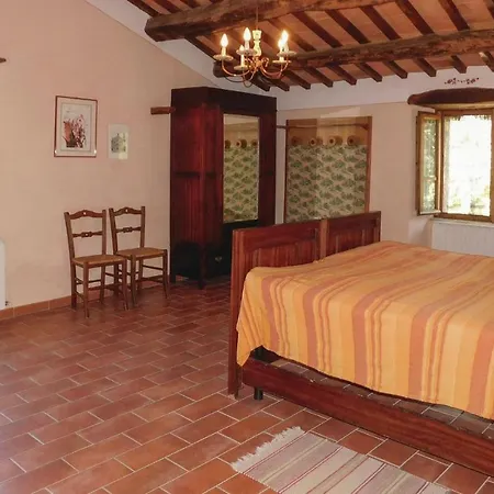 Five-bedroom Holiday In Piegaro -pg- Hébergement de vacances *